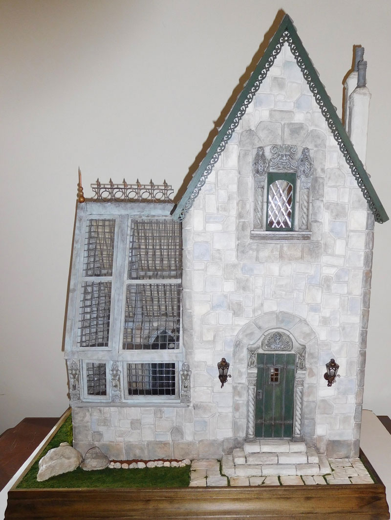 RikpierceDollHouseclassFolly